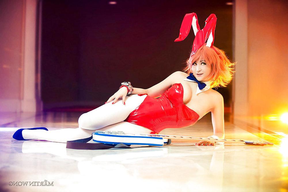 16P Cosplay non nude babes
