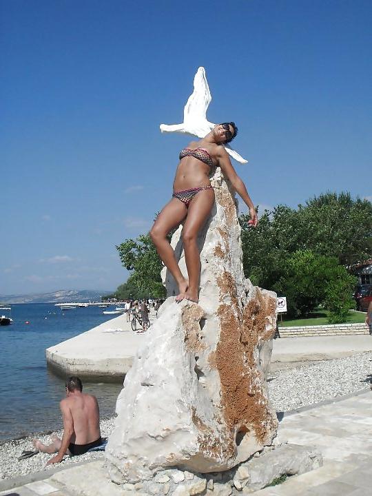 25P Serbian FB girls V