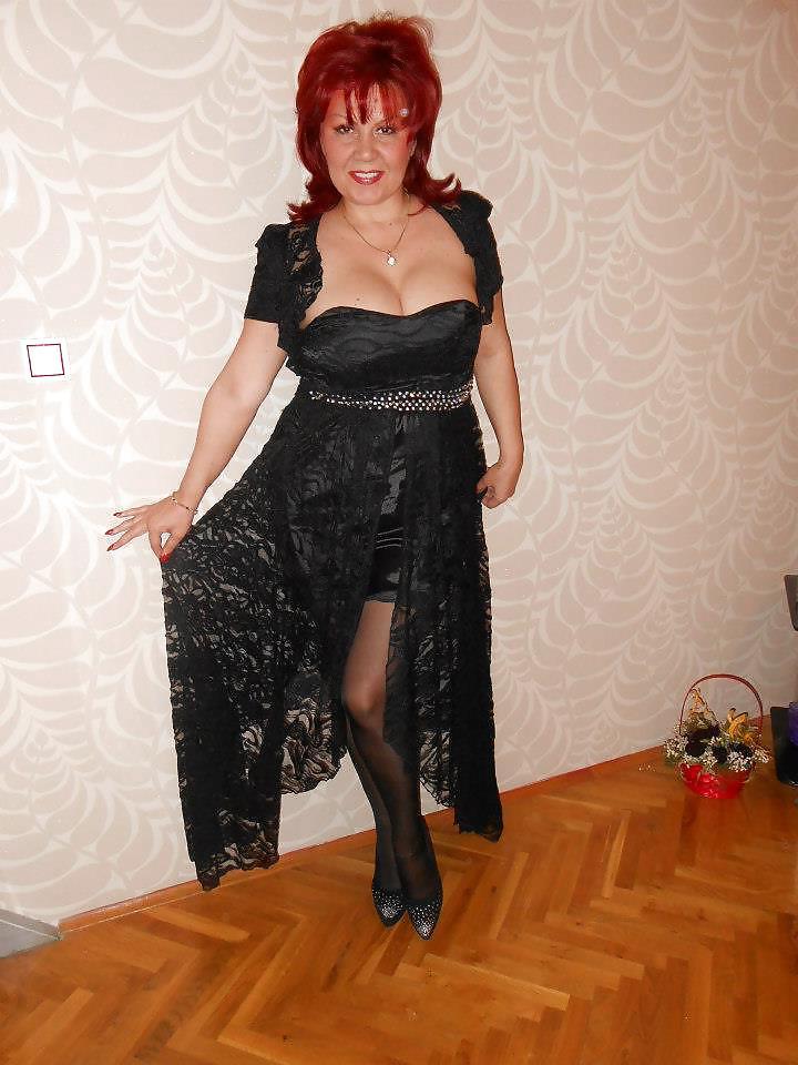 10P Serbian MILF Mira 1