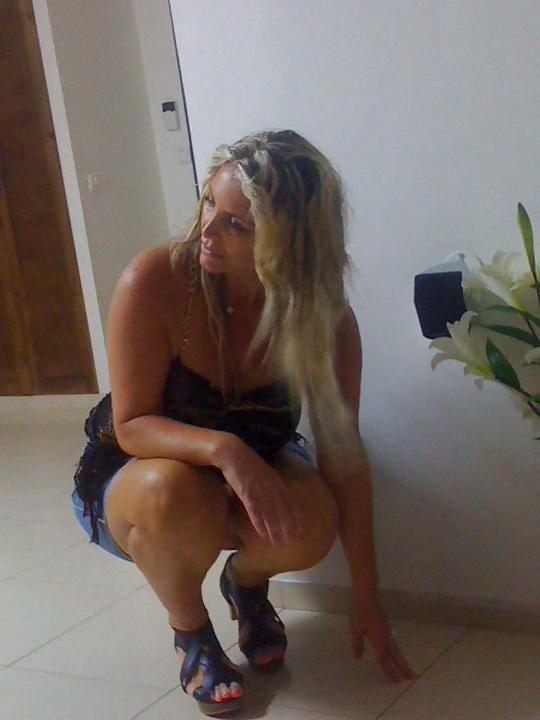 20P Israel women shelley busty milf from ramat gan