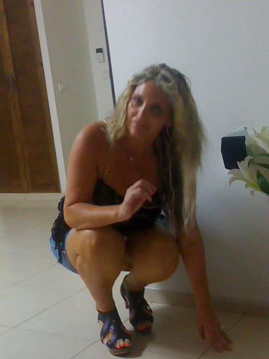20P Israel women shelley busty milf from ramat gan