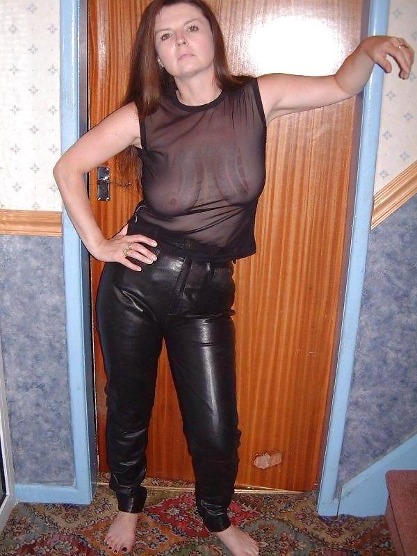 25P Busty MILF, my gallery 6