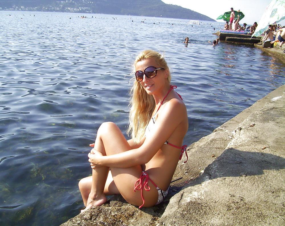 25P Serbian facebook hoes Vol. I