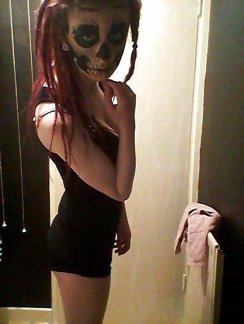 25P Naughty Little Emo Teens From Belfast For Dirty Comments