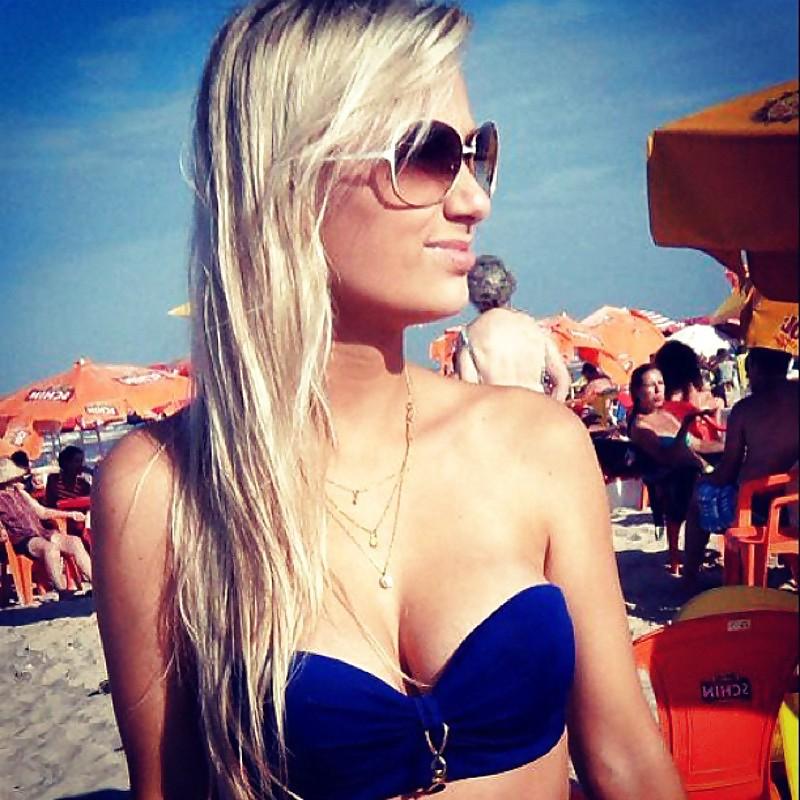 11P Gorgeous Teens 1 (dirty comments please)