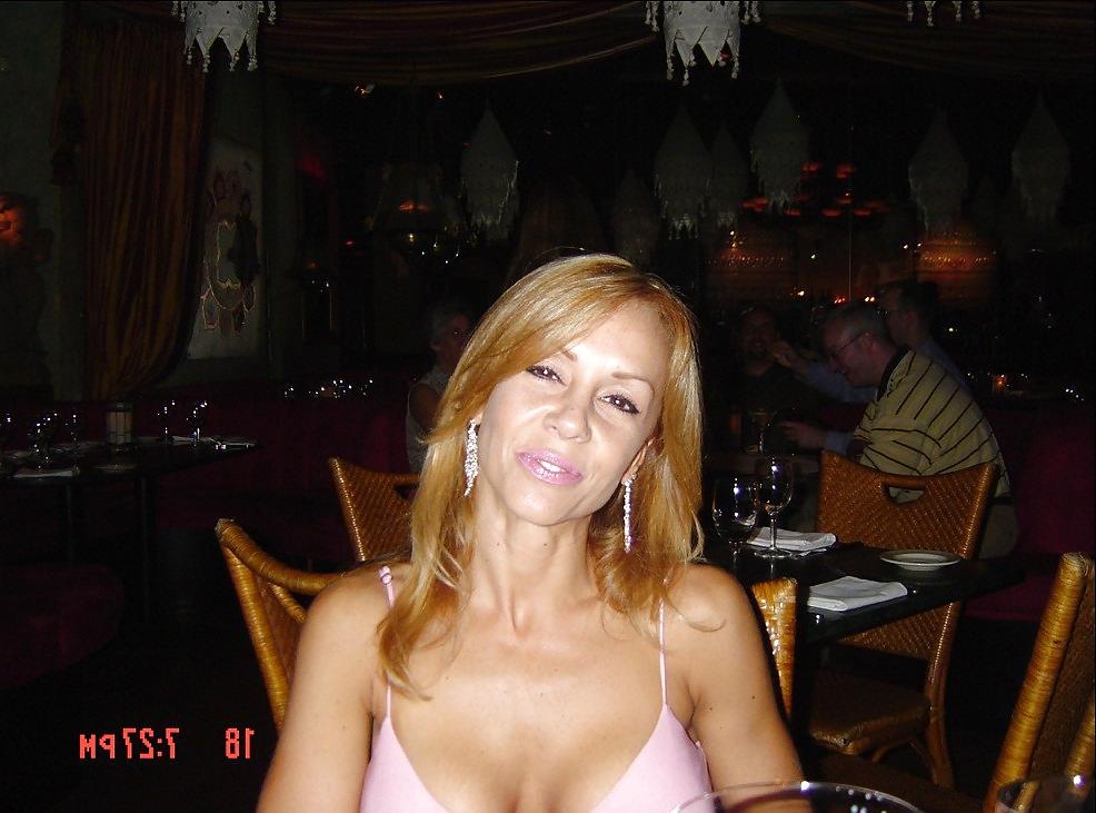 25P Milf Wife Still Loves Dick And Sex