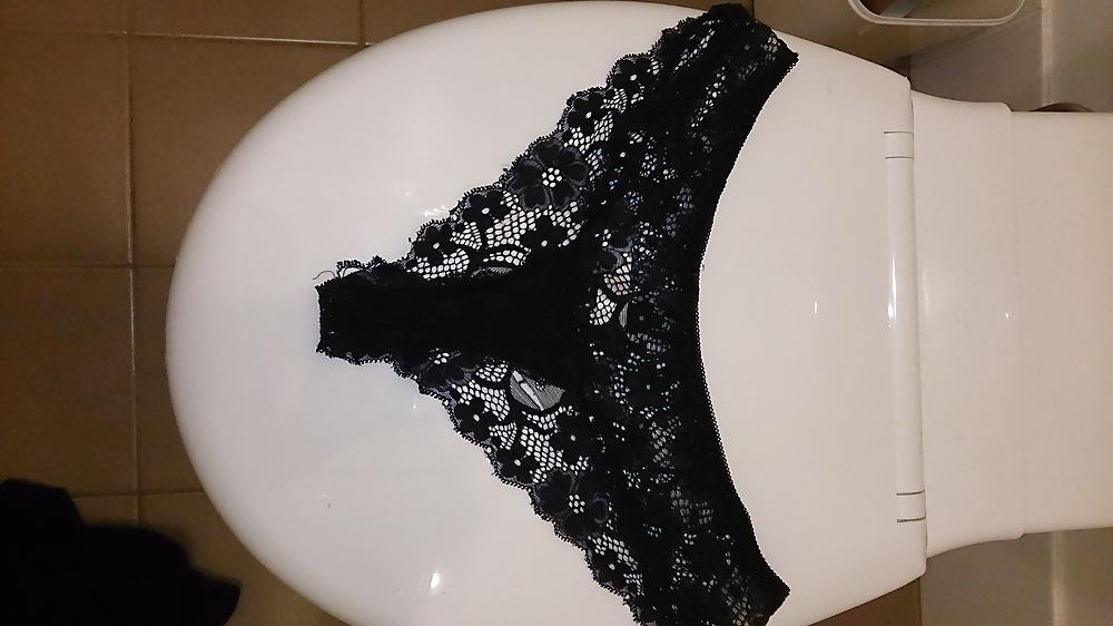 17P Emma's dirty panties, sniff sniff!