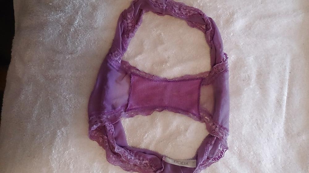 17P Emma's dirty panties, sniff sniff!