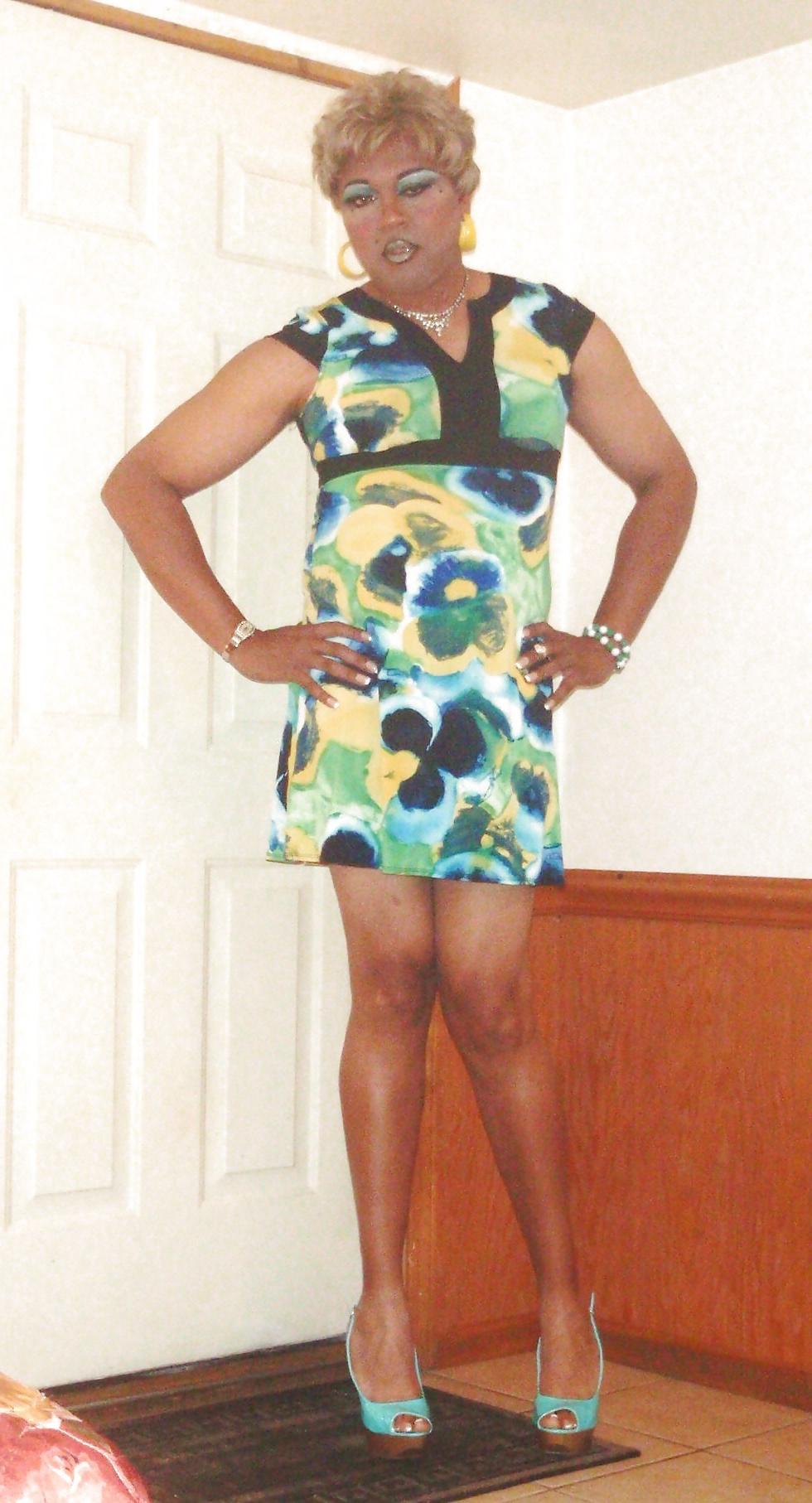 19P Ms.Tanya's new dress and heels