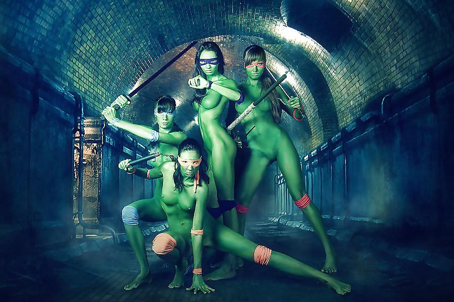 25P Costumes and Cosplay 