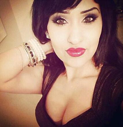 24P Hot pakistani slut 10 comment for more 