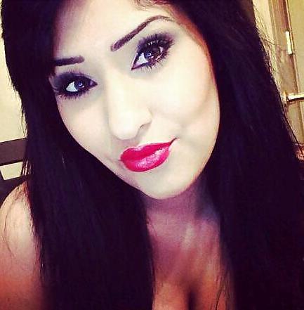 24P Hot pakistani slut 10 comment for more 