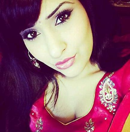 24P Hot pakistani slut 10 comment for more 