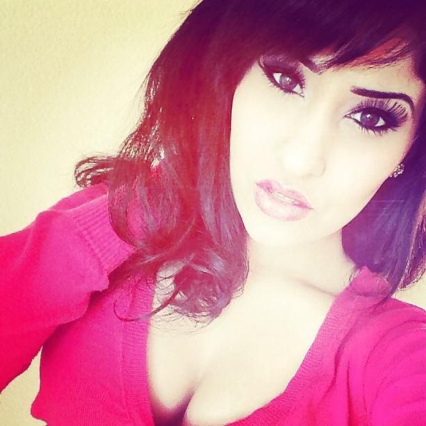24P Hot pakistani slut 10 comment for more 
