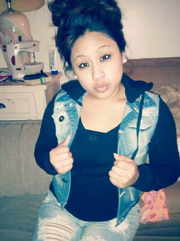17P Latina virgin. leave dirty comments