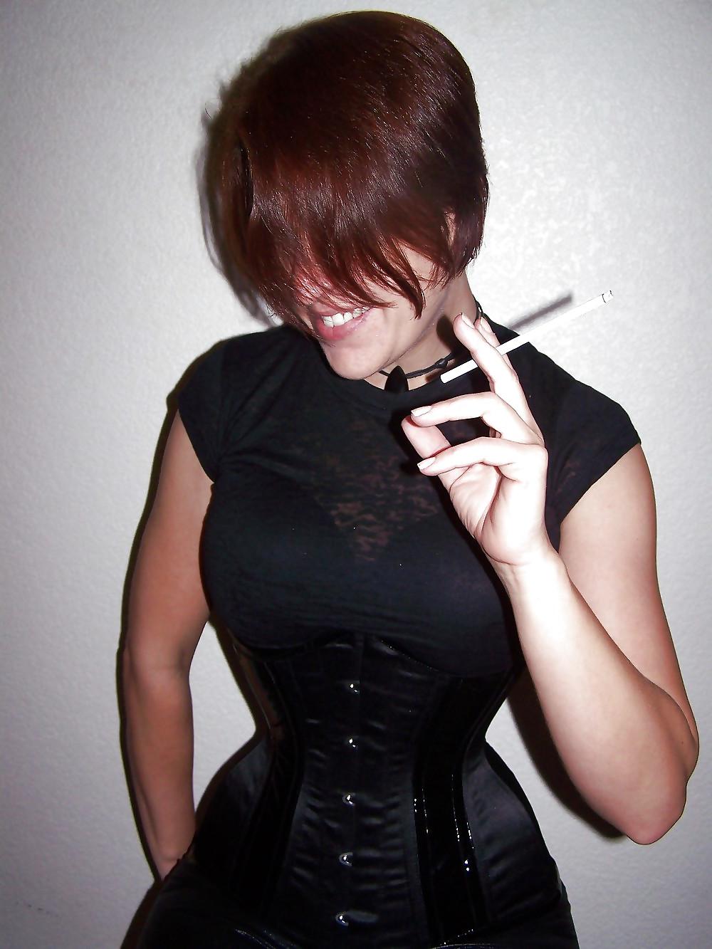 25P Sexy corset girls