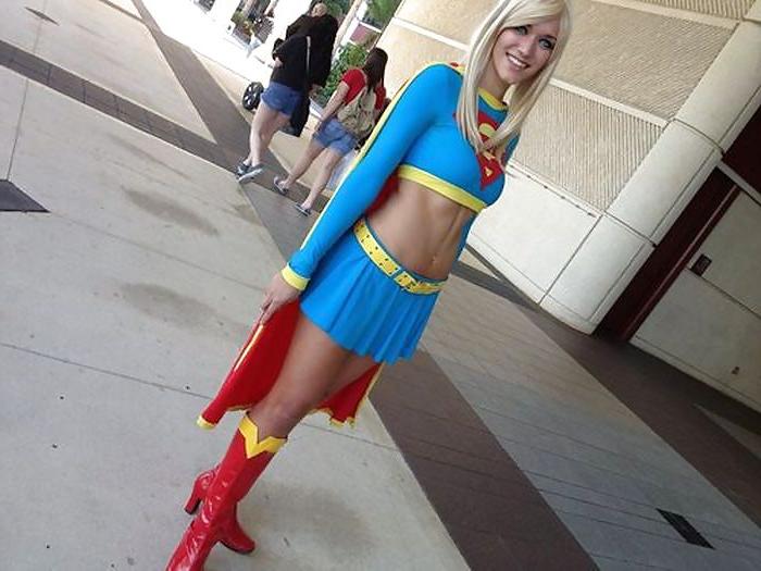 25P Sexy Cosplay!