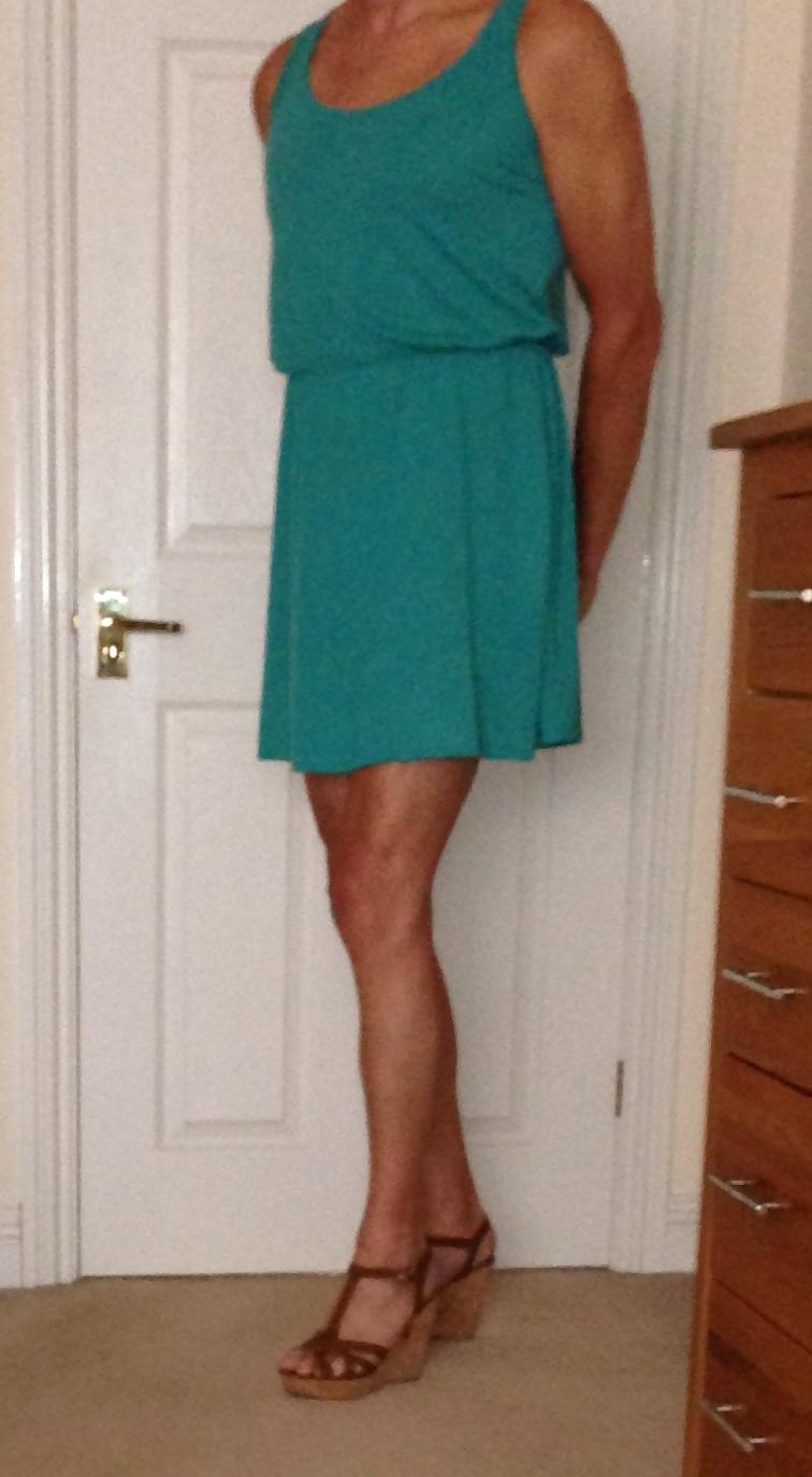 4P New green dress and sexy legs and shoes
