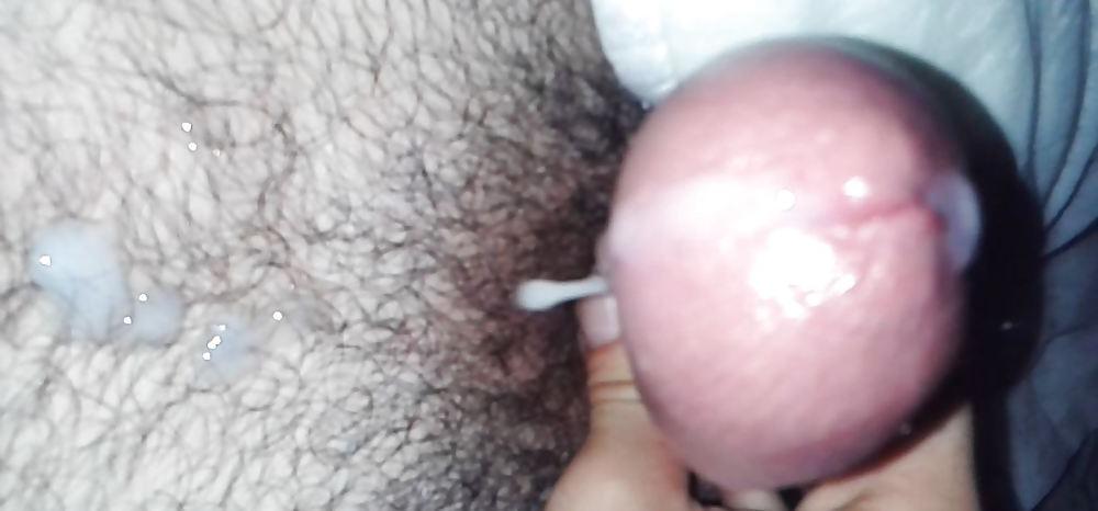14P Lots of cum