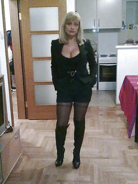 25P The correct way for all sluts to dress 17
