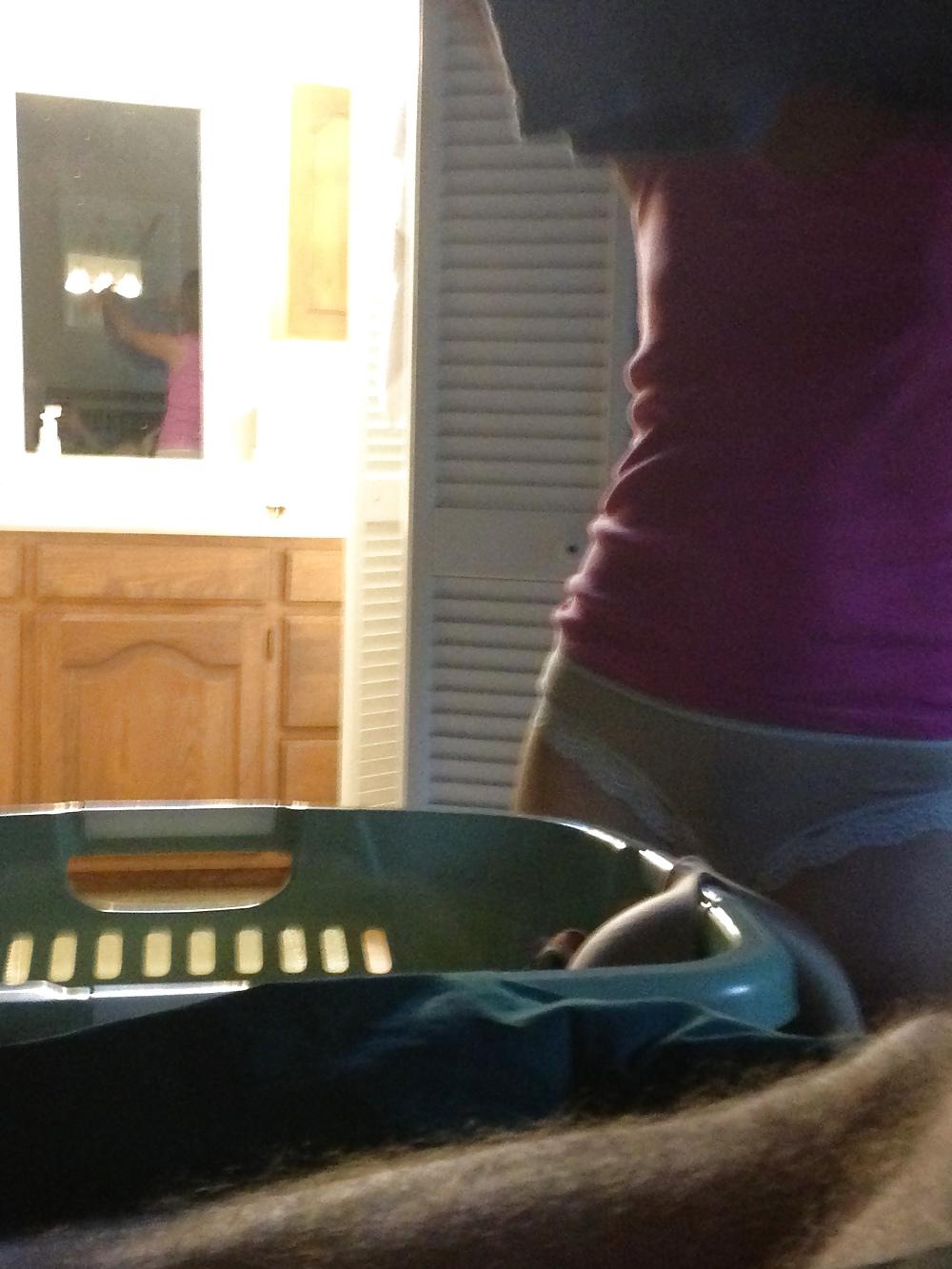 25P Spying Wife Dressing