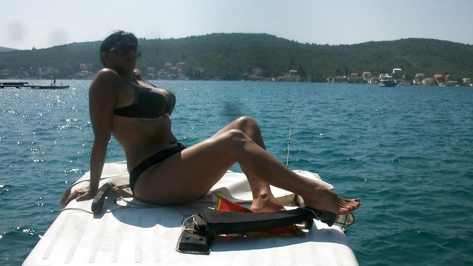 13P Busty Serbian Mom