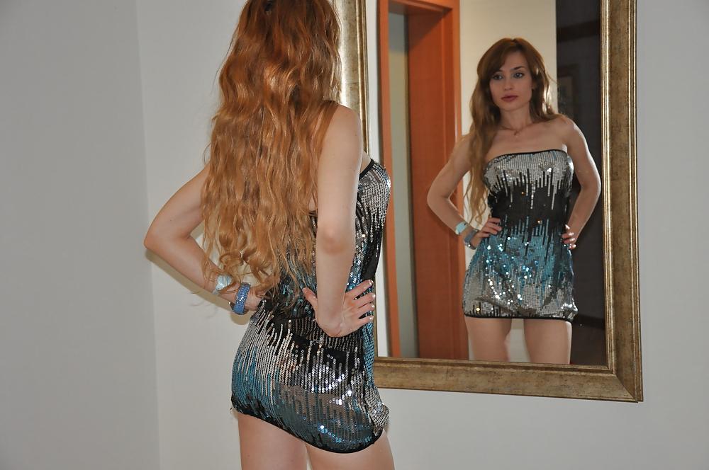 24P Redhead webcam slut sexy hot tight body girl