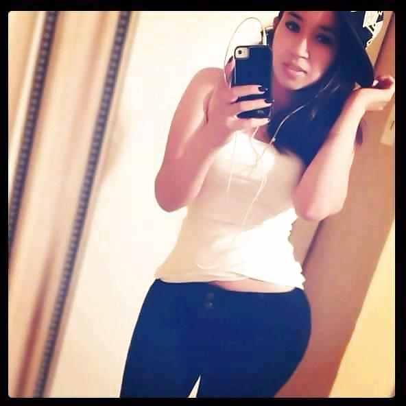 22P Latina with hot body. leave dirty comments
