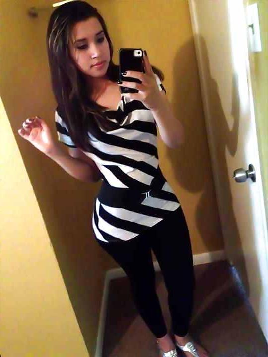 22P Latina with hot body. leave dirty comments