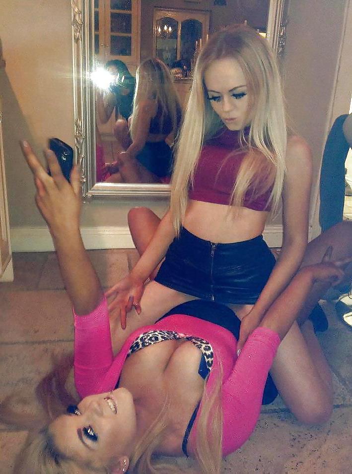 20P Dirty Lesbians