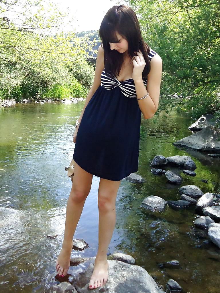 25P French Bloggers Mode with sexy legs 34