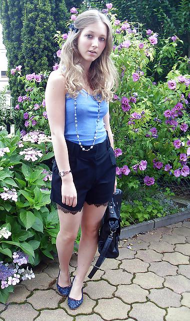 25P French Bloggers Mode with sexy legs 34