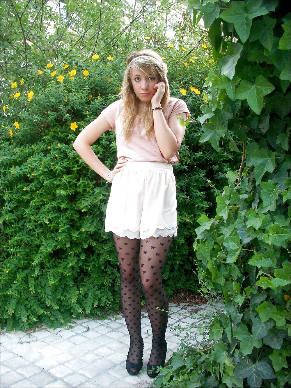 25P French Bloggers Mode with sexy legs 34