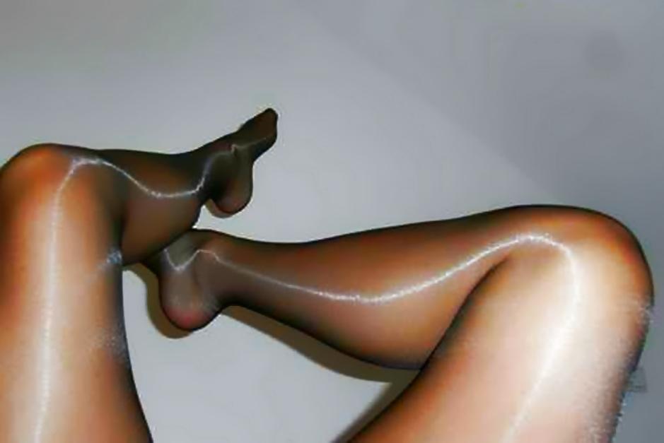 25P More sexy pantyhose pics