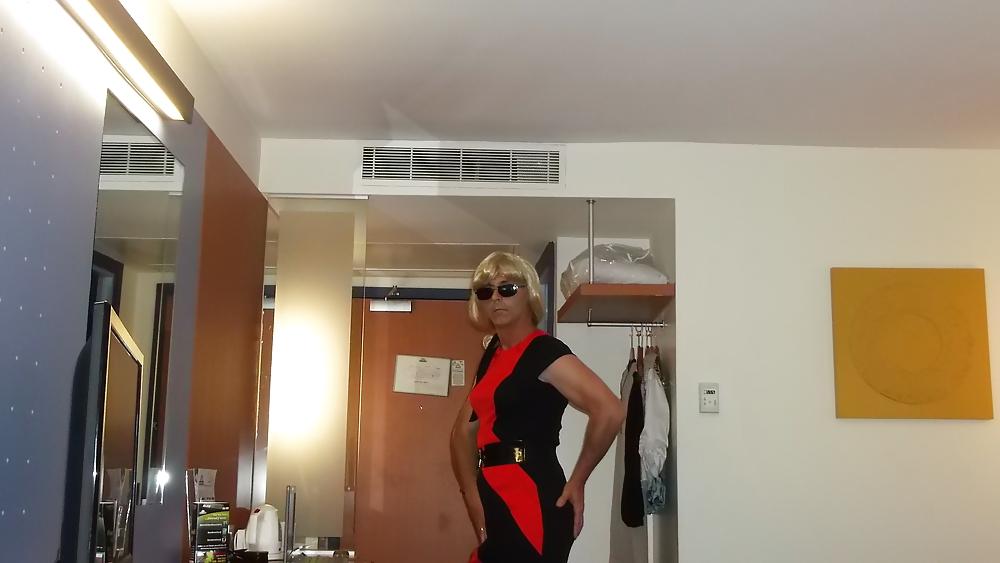 6P Red dress and holdups