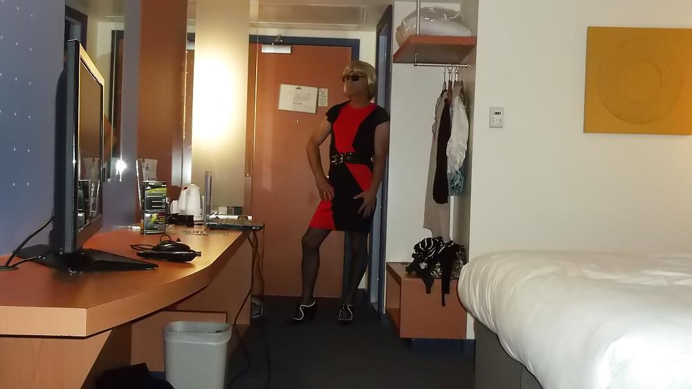 6P Red dress and holdups