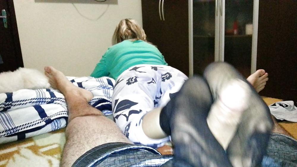 19P Sexy stockings footjob do you like? 