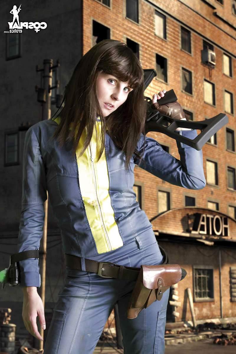 19P Cosplay 2