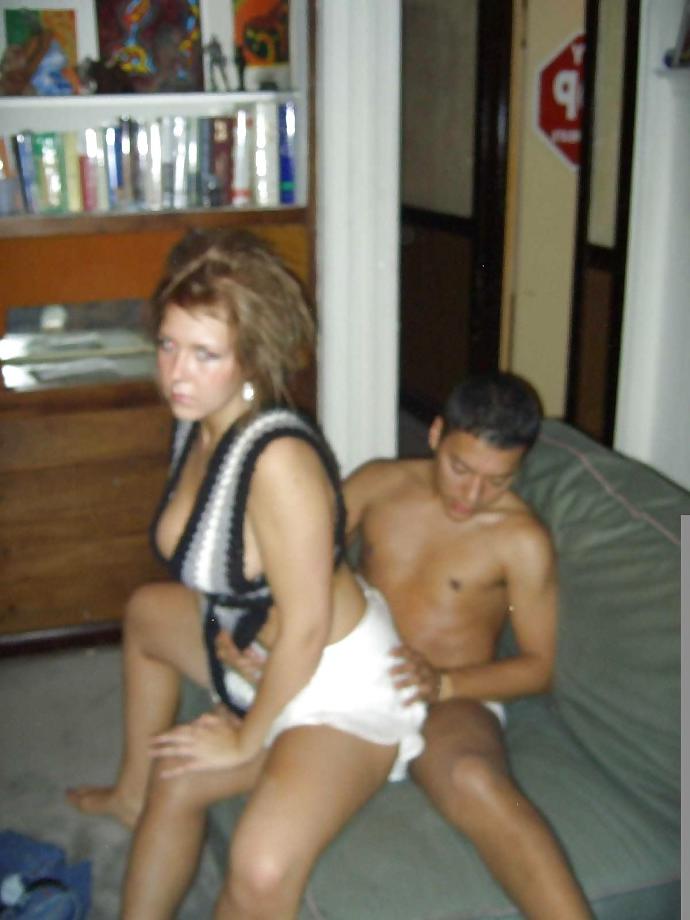 25P FRENCH GIRLY MARIE LOVES TO BE SURROUNDED BY 2 COCKS