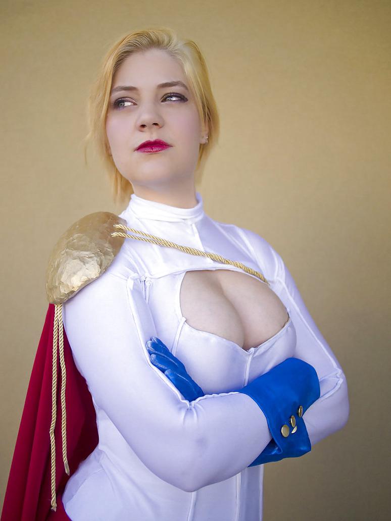 25P Power girl cosplay
