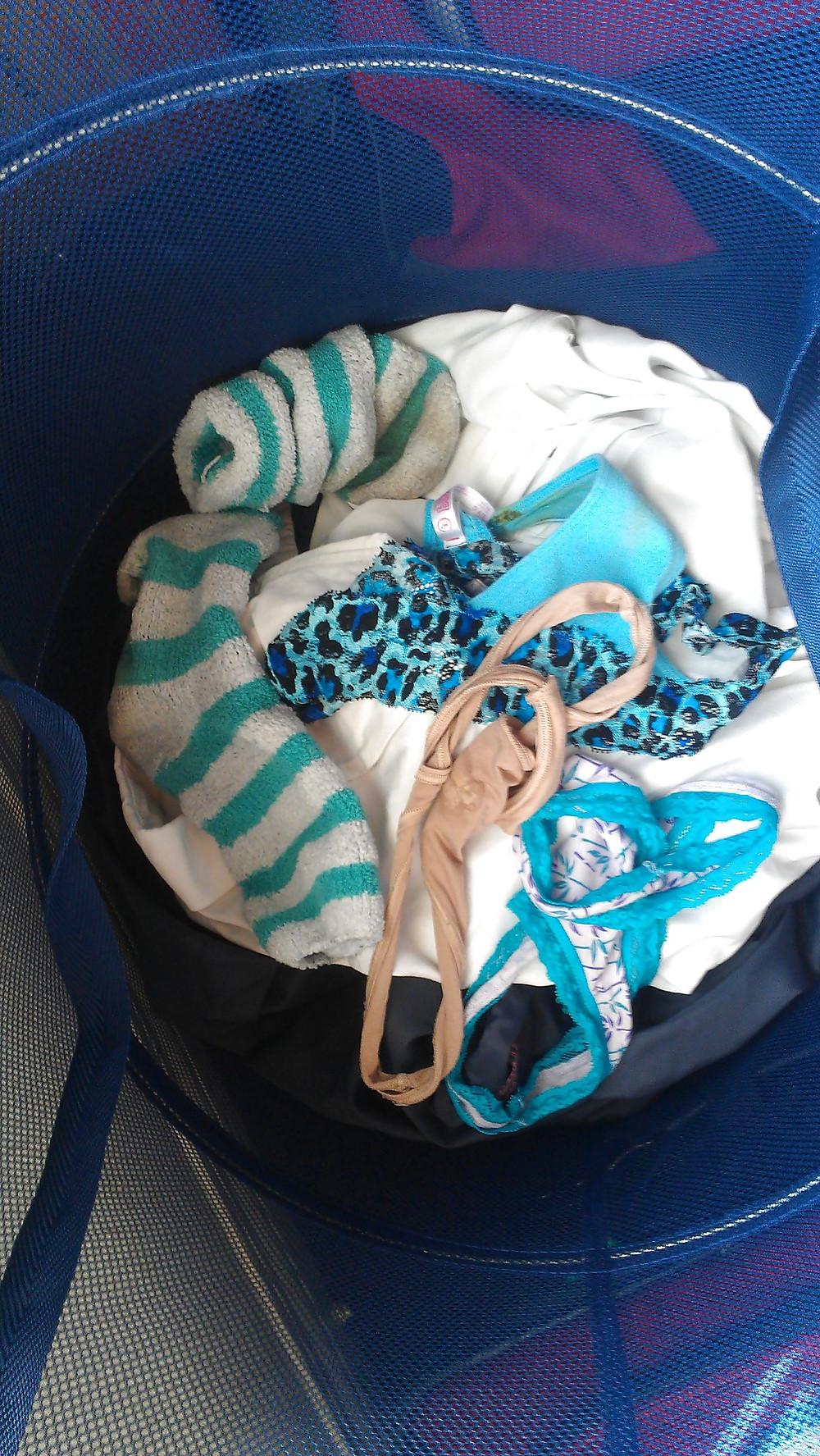 10P Another load in 33 y o cousins dirty panties.