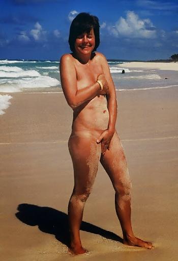 5P Wer kennt diese frau und hat noch mehr bilder von ihr 