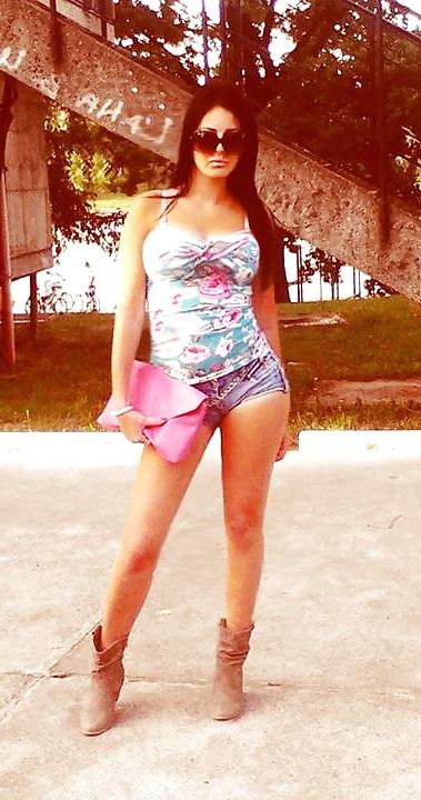 25P Hot Serbian Girls 1