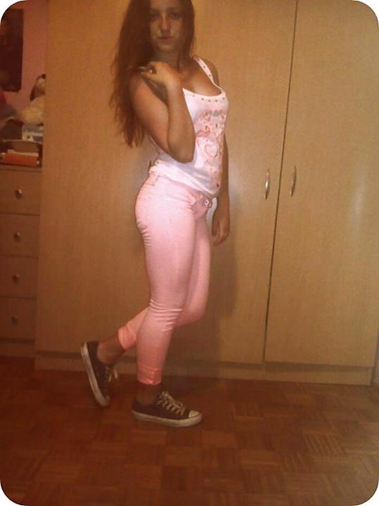 25P Hot Serbian Girls 1