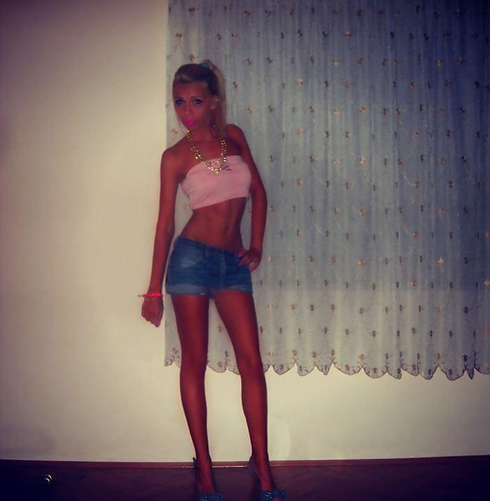 25P Hot Serbian Girls 1