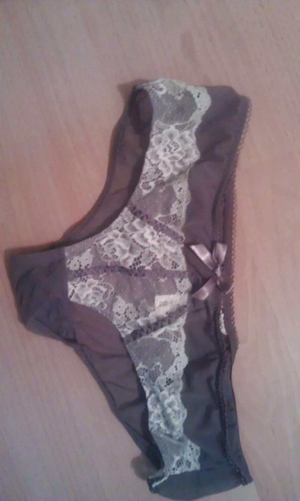 6P Wifes dirty underwear