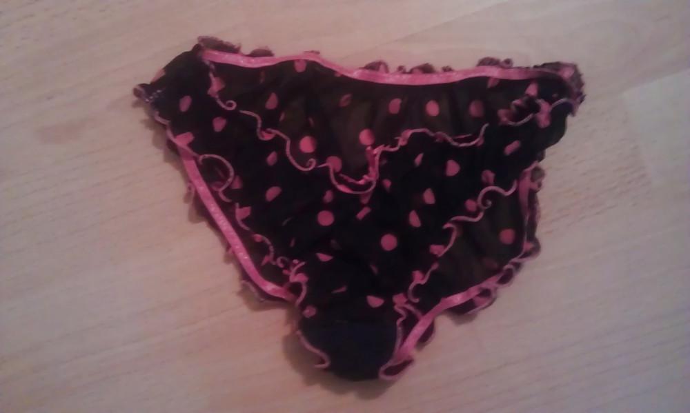 6P Wifes dirty underwear