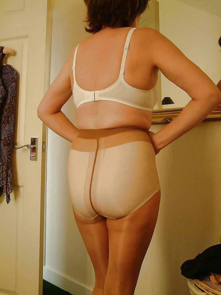 25P Bras and Pantyhose 6
