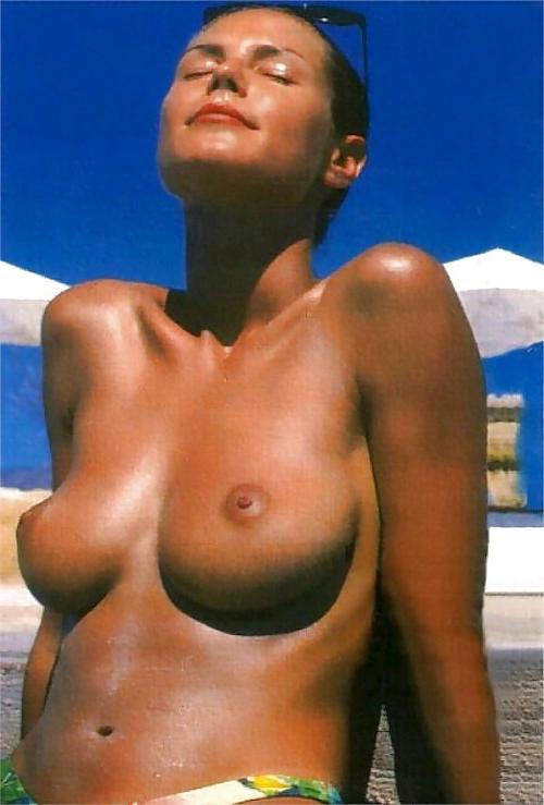 18P Sexy Little Nipples