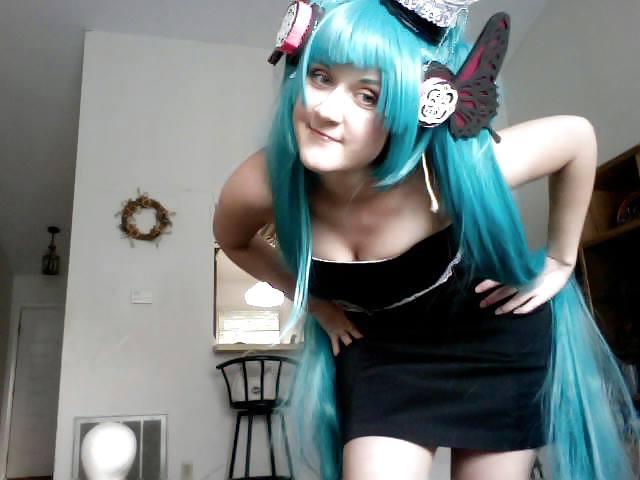25P PAWG Cosplay babe Doopumz
